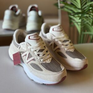 Tênis New Balance x Loro Piana 990v6