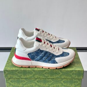 Tênis  Gucci  Re-Web